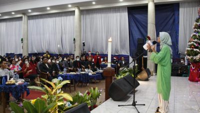 Hadiri Perayaan Natal Bersama, Iti Ajak Masyarakat Jaga Persatuan dan Kesatuan