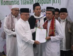 Wabup Membuka Khotam Akbar Klomunitas Tilawah Tiga