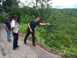Peduli Warga, Ketua Komisi IV DPRD Kabupaten Sukabumi Tinjau Tanah Longsor di Sukadamai