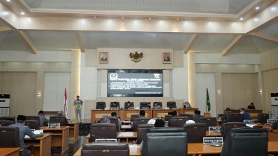 Rapat Paripurna DPRD Kab.Sukanumi Ke 5 Kembali Digelar, Reses Kesatu, Pendapat Bupati dan KLA