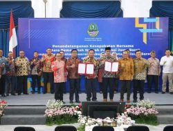 Bupati Bersama 26 Kepala Daerah Se Jawa Barat Tandatangani Kesepakatan Bersama Komponen Pendanaan Pilkada Serentak 2024