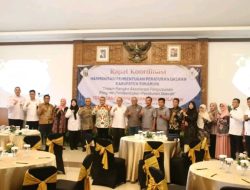 DPRD Bersama Pemkab Sukabumi Rakor Bentuk Raperda di Hotel Pangrango
