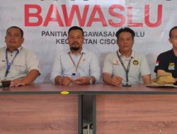 Pemilu 2024 Damai, Panwas Cisolok, melakukan pengawasan secara melekat