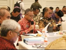 WABUP PAPARKAN ISU STRATEGIS PENATAAN RUANG DI KABUPATEN SUKABUMI TAHUN 2024-2044