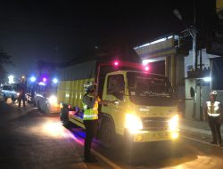 Truk Besar Bandel Melintas di Jalur Mudik, Ketua DPRD Kabupaten Sukabumi: Seharusnya Dilarang