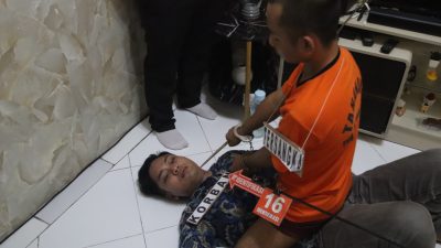 Polisi Lakukan Reka Adegan Pembunuhan Emak Ceuce Seorang ART di Sukabumi.