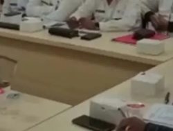 Lempar Botol saat Rapat, DPRD Tolak Pencabutan UHC Non-Cut Off Kabupaten Sukabumi