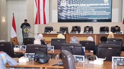 Bupati Sukabumi Hadiri Paripurna DPRD, Agenda Pandangan Umum Fraksi Raperda APBD 2025