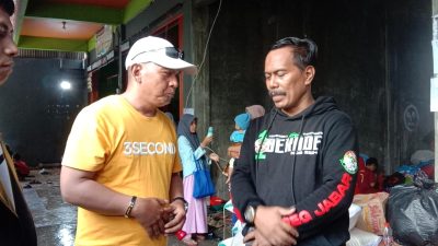 KNI Region Jabar Serahkan Bantun Korban Bencana Ke Cikadu Palabuhanratu