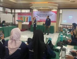 RELAWAN DAN STAF PMI MENGIKUTI DIKLAT PENGURANGAN DAN KAJIAN RISIKO BENCANA