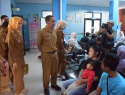 Pentingnya Kesehatan Masyarakat, Sekda Sukabumi Monitoring Launching Pelayanan Kesehatan Gratis di Puskesmas Cicantayan.
