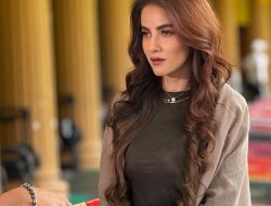 Dibalik Keputusan Olla Ramlan Lepas Hijab, Merasa Tersesat dan Minta Maaf Pada Sosok Ini.