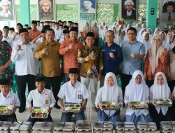 Dukung Peningkatan Gizi, Plh Sekda Kota Sukabumi Luncurkan Luncurkan Program Makan Bergizi Gratis.