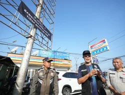 Wali Kota Sukabumi Tertibkan Papan Reklame, Tegakan Aturan Tata Kota.