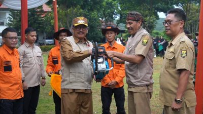Bupati Sukabumi, Apresiasi BKAD Kiara Gadung Dalam Pelatihan Kesiapsiagaan Relawan.