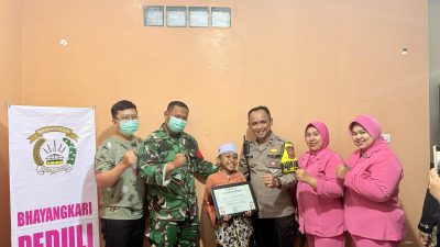 Bhayangkari Peduli, Polsek Cibadak Gelar Khitanan Gratis Door to Door Sambut HUT Bhayangkara ke-79 .‎
