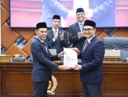 Melalui Rapat Paripurna, DPRD Bersama Pemerintah Kabupaten Bogor Setujui Raperda Pajak Dan Retribusi Daerah,