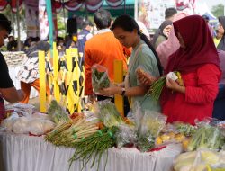 Dinas Ketahanan Pangan Buka Stan Gerakan Pangan Murah di Momen Kabogorfest 2025.