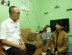 Wali Kota Sukabumi, Kunjungi Kediaman Korban Dugaan Tindak Pidana Perdagangan Orang.
