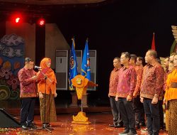 Pengurus Baru PWI Bali Dilantik, Dira Arsana Apresiasi Peran Pemerintah Jaga Kebebasan Pers, Wagub Sepakat Sekolah Jurnalistik.