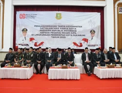 288 PNS Kota Sukabumi Terima Satyalancana Karya Satya, Wali Kota,: Jaga Nama Baik dan Amanah Dengan Keikhlasan.