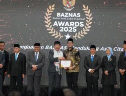Wali Kota Sukabumi Terima Penghargaan Baznas Award 2025 Kategori Kepala Daerah Pendukung Gerakan Zakat Indonesia.