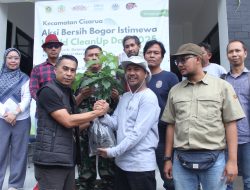 Word Cleanup Day 2025, PT. BAP, Gandeng BMSN Bagikan Bibit Pohon Gratis di Puncak Bogor.