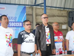 Buka Pertandingan Mini Soccer, Ayep Zaki,: Langkah Kecil Menuju Prestasi di Bidang Olahraga.