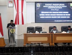 Paripurna DPRD, Bupati Sukabumi Sampaikan Nota Pengantar Raperda APBD Tahun Anggaran 2026.
