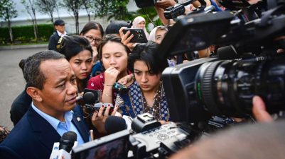 Dipanggil Prabowo, Menteri ESDM Bahas Percepatan Transisi Energi Terbarukan.