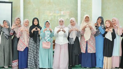 Ketua Bidang I TP-PKK Kota Sukabumi Tegaskan Pentingnya Peran Orang Tua Bimbing Anak di Era Digital.