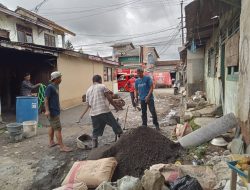 Swadaya Masyarakat Kampung Bolang Parungkuda, Benahi Jalan dilingkup PJKA.
