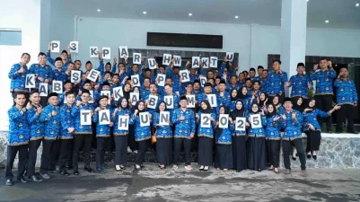 78 Pegawai Honorer Sekretariat DPRD Kab. Sukabumi Resmi di Lantik Sebagai PPPK Paruh Waktu.