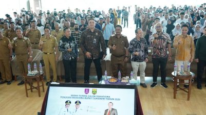 Tingkatkan Kualitas Pelajar, Pemkab Sukabumi Beri Ruang Kuliah Gratis di Universitas Nusa Putra.