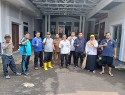 Hari Bumi Sedunia, “Pemdes Lembursawah Gelar Gotongroyong Bersih-bersih,”