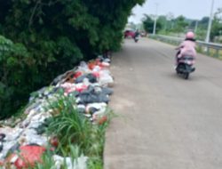 Aktivis Lingkungan Soroti Tumpukan Sampah di Jalan Bomang Bogor