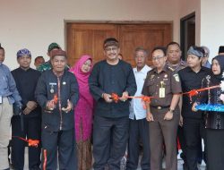 Peresmian Gedung Serbaguna Desa Sukamulya, Bupati Sukabumi,: Rawat dan Kelola Sebaik Mungkin, Lahirkan Potensi Unggul Generasi Muda.