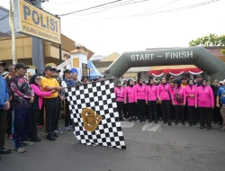 Polres Sukabumi Kota Selenggarakan Olahraga Bersama Walikota Sukabumi di Hari Bhayangkara ke-80.