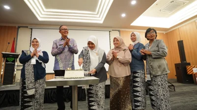 Wali Kota Sukabumi, Sebut Peran Bidan Dapat Menjadi Garda Terdepan Wujudkan Generasi Emas 2045.