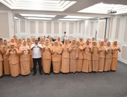 Pengukuhan Ketua DWP, Sekda Kota Sukabumi,: Titik Awal Perkuat Organisasi Dukung Pembangunan Daerah.