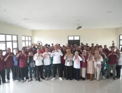 Sosialisasi Peningkatan Kapasitas RT/RW, Walikota Sukabumi,: Jaga Integritas Berikan Pelayanan terbaik Bagi Masyarakat.