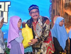 10 Kadus Raih Penghargaan, Bupati,”Retribusi dan Pajak Dukung Pembangunan Daerah,”