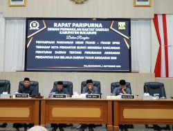 Rapat Paripurna ke-18 DPRD Kabupaten Sukabumi, Fraksi-Fraksi Sampaikan Pandangan Seperti Berikut di Bawah ini,: