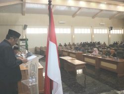 Hadiri Paripurna, Bupati Apresiasi Jajaran DPRD Atas Dukungannya Terhadap Pembangunan Daerah 